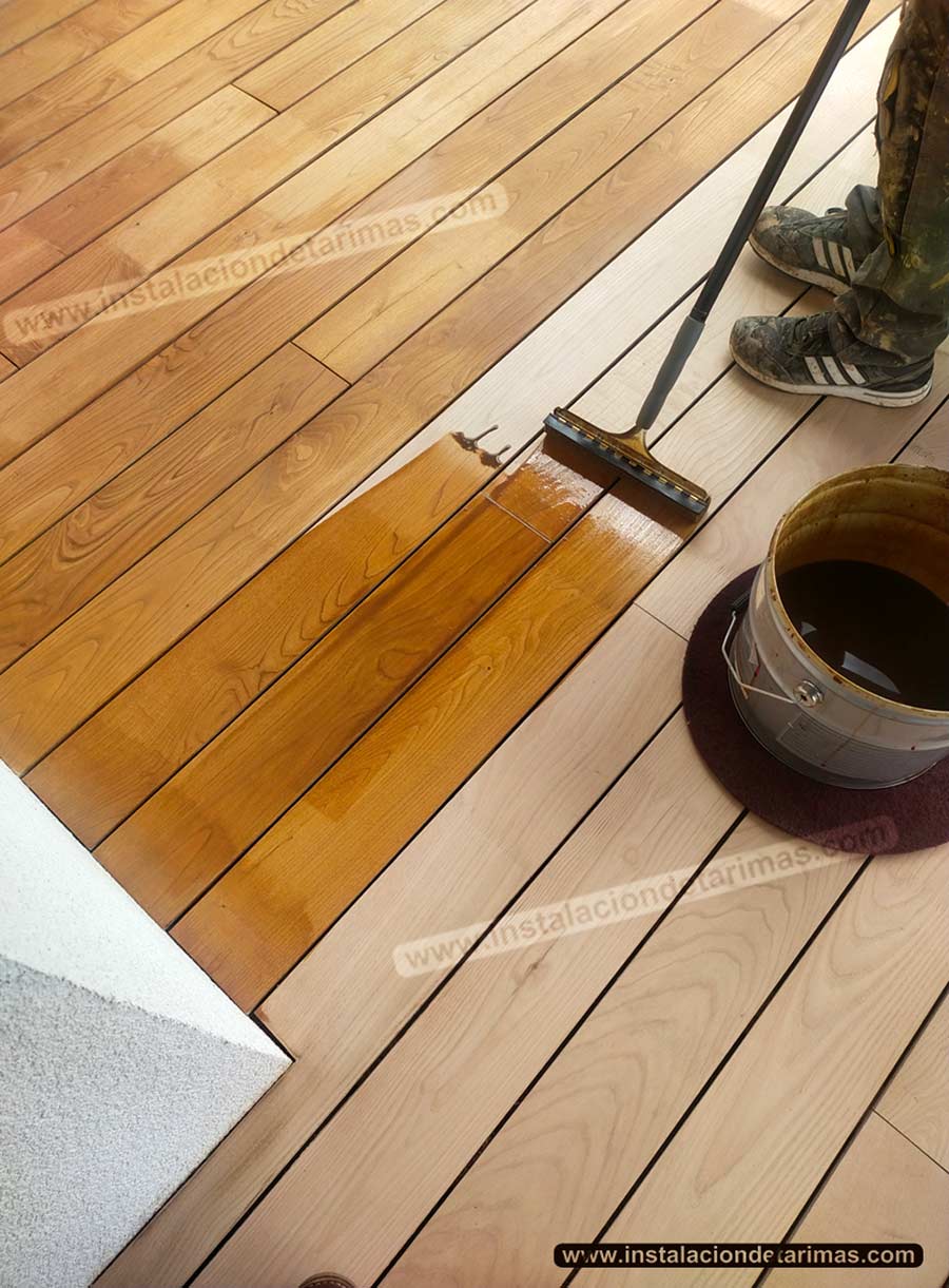 Cetol con color roble para madera de castaño