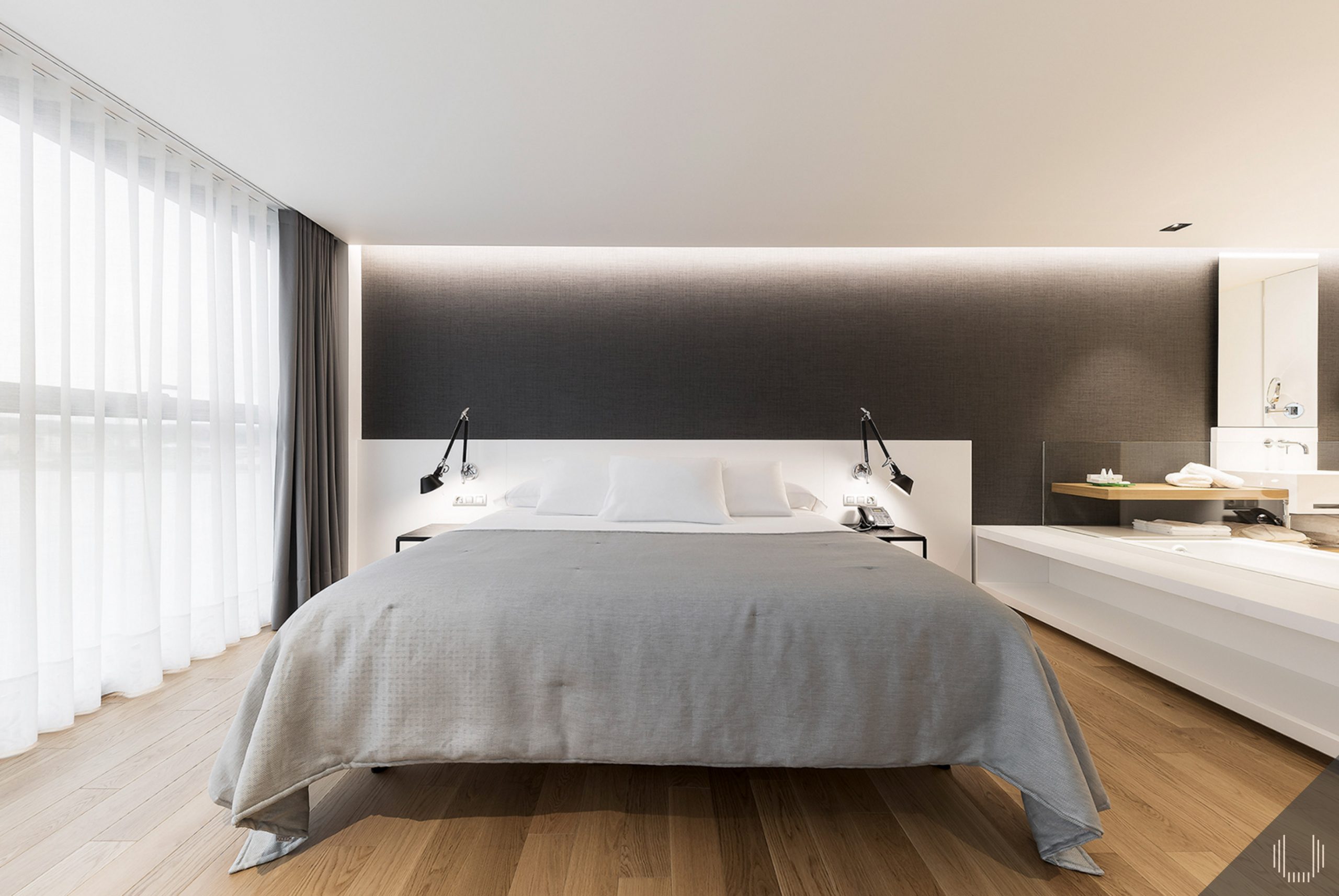 habitación con tarima de roble barnizado blanco americano selecto, sin nudo habitación con tarima de roble barnizado blanco americano selecto, sin nudo