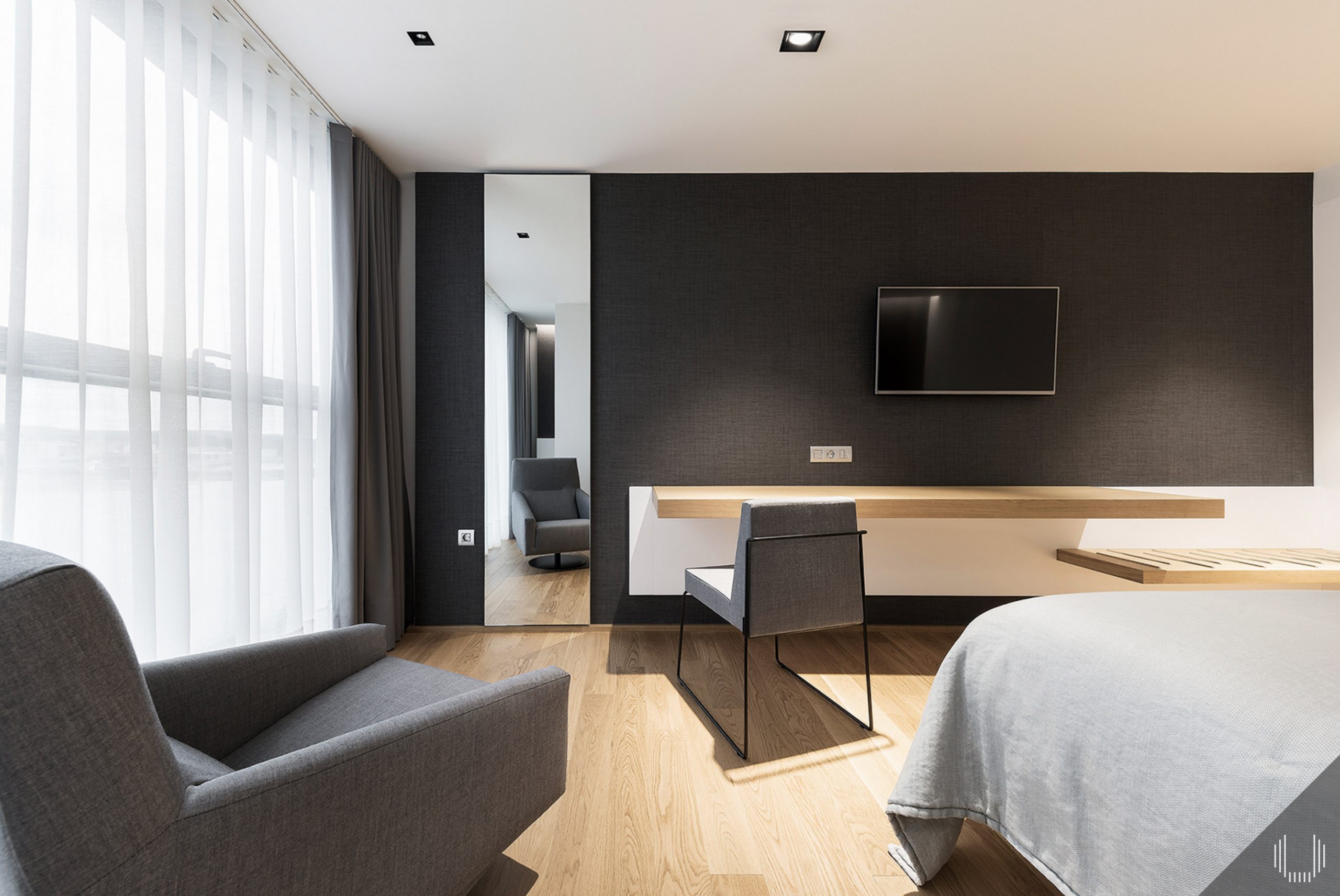 sala de estar de tarima de roble barnizado blanco americano selecto, sin nudo
